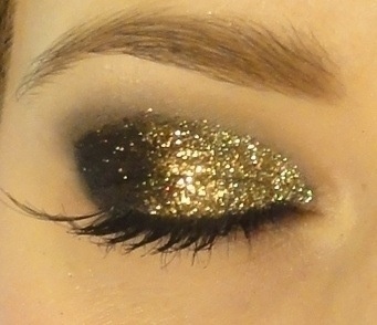 Golden Glitter Eyes