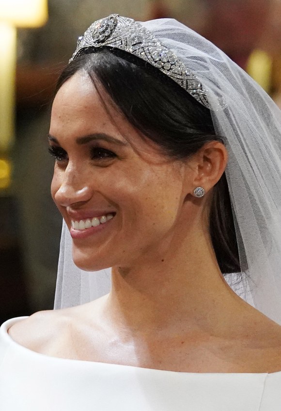 Meghan Markle Wearing a Soft Pink Color On Her Lips