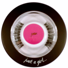 The perfect travel companion for every lash wearer, Bullseye ‘Just a Girl…’ refillable compact arrives complete with 1 pair of JOAN lashes and interior mirror. 