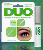 The newest addition to the DUO family comes with a convenient, ultra-think brush and vitamin-enriched adhesive. Duo Brush-On Strip lash Adhesive  (0.18oz, 5g) provides the most precise application for strip lashes, and promotes healthy skin and lashes. 